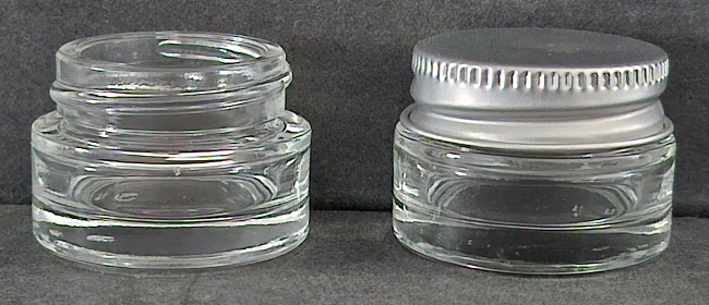 new 7.5 ml glass jars shown with aluminum cap