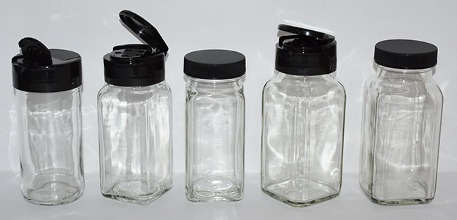 Clear Glass Spice Bottles With Various Lids